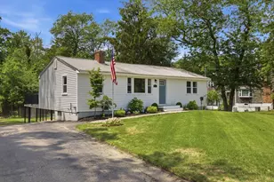 456 North St, Bridgewater, MA 02324 - Photo 2