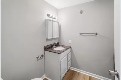 1-3 Oak St, Clinton, MA 01510 - Photo 20