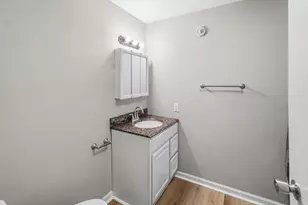 13 Oak St, Clinton, MA 01510 - Photo 20