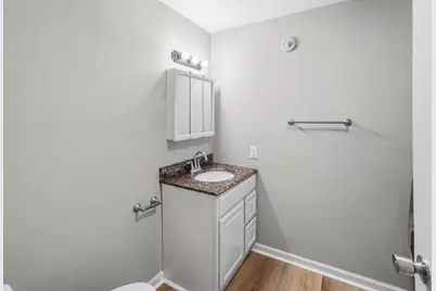 1-3 Oak St, Clinton, MA 01510 - Photo 20