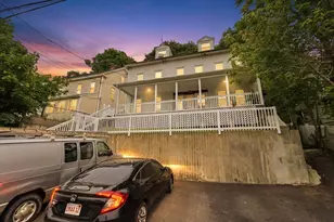 13 Oak St, Clinton, MA 01510 - Photo 4