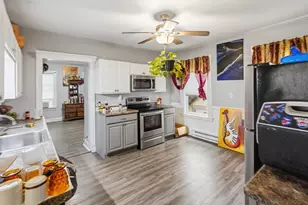 13 Oak St, Clinton, MA 01510 - Photo 22