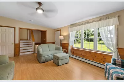 51 Point St, Berkley, MA 02779 - Photo 6