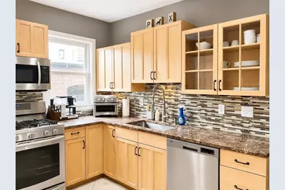 72 Bakersfield St #1, Boston, MA 02125 - Photo 4