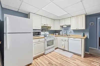 59 School St #B2, Northborough, MA 01532 - Photo 12