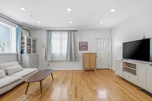 518 Main St, Medford, MA 02155 - Photo 6