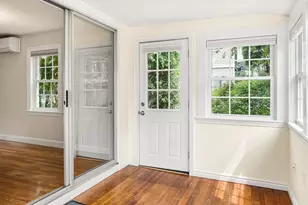 34 Langdon St, Newton, MA 02458 - Photo 32