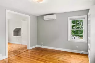 34 Langdon St, Newton, MA 02458 - Photo 12