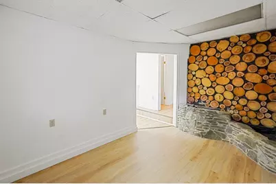 32 Worcester, Charlton, MA 01507 - Photo 36