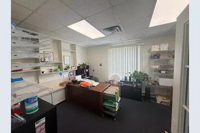 380 Pleasant St, Brockton, MA 02301 - Photo 14