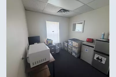 380 Pleasant St, Brockton, MA 02301 - Photo 20