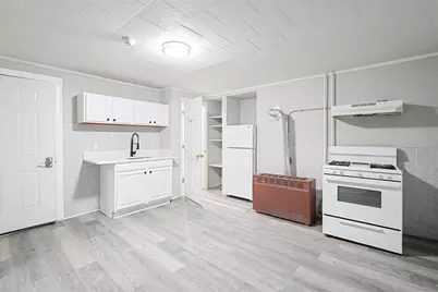 168 Lunenburg St, Fitchburg, MA 01420 - Photo 10