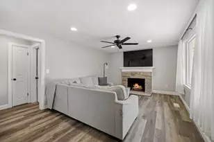 140 Everett St, Easthampton, MA 01027 - Photo 8