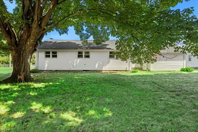 140 Everett St, Easthampton, MA 01027 - Photo 30