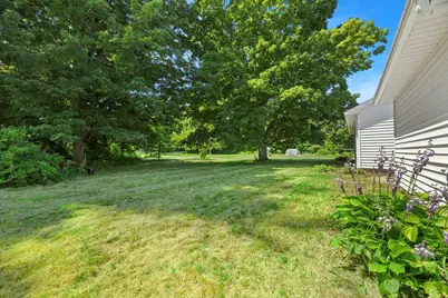 140 Everett St, Easthampton, MA 01027 - Photo 24