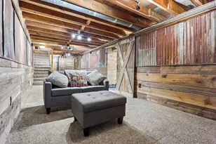 2 Cashman Rd, Peabody, MA 01960 - Photo 24