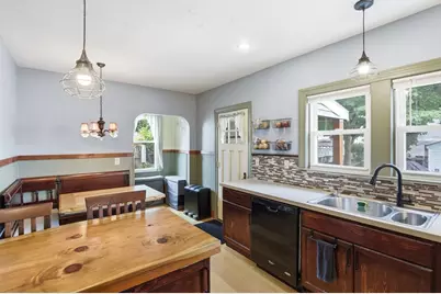 2 Cashman Rd, Peabody, MA 01960 - Photo 12