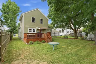 2 Cashman Rd, Peabody, MA 01960 - Photo 32