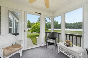11 Carol Cir, Westfield, MA 01085 - Photo 2