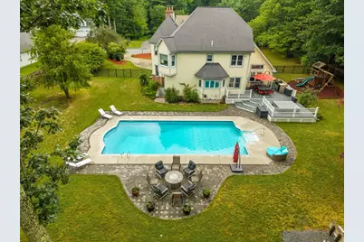 105 Lounsbury Dr, Raynham, MA 02767 - Photo 36