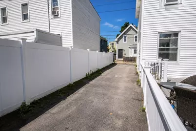 27 Franklin Ave, Somerville, MA 02145 - Photo 16