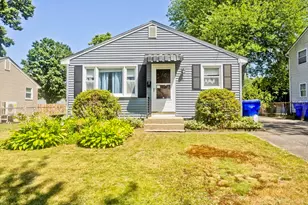 57 Price St, Springfield, MA 01104 - Photo 2