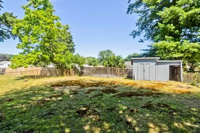 57 Price Street, Springfield, MA 01104 - Photo 32