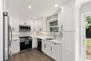 119 Hayway Rd, Falmouth, MA 02536 - Photo 4