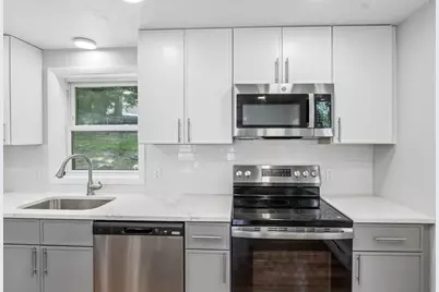 25 Boylston Street, Worcester, MA 01605 - Photo 8