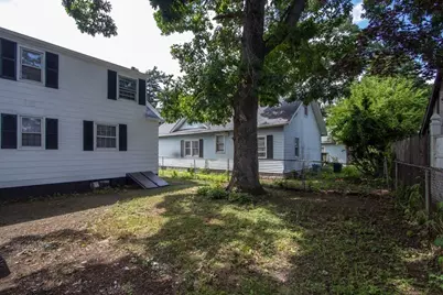 83 Newhall St, Springfield, MA 01109 - Photo 22