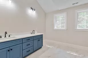60 Wesson St, Grafton, MA 01536 - Photo 28