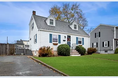 33 Jordan St, Beverly, MA 01915 - Photo 2