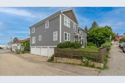 65 E Main St #3, Gloucester, MA 01930 - Photo 36