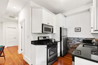 46 Elmwood St #2, Somerville, MA 02144 - Photo 10