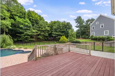 241 Ridge St, Winchester, MA 01890 - Photo 24