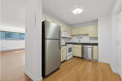 65 Milliken Ave #3, Franklin, MA 02038 - Photo 4