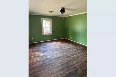 291 Chapman St, Greenfield, MA 01301 - Photo 6