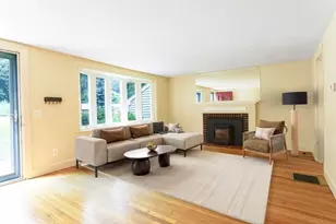 1083 Edgell Rd, Framingham, MA 01701 - Photo 6