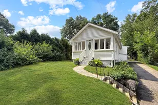 190 W Plain St, Wayland, MA 01778 - Photo 1