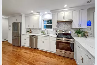 190 W Plain St, Wayland, MA 01778 - Photo 4
