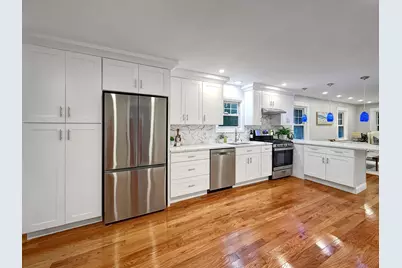 190 W Plain St, Wayland, MA 01778 - Photo 2