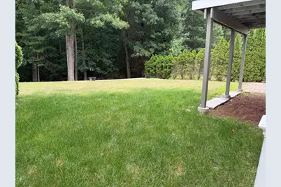 107 Charant Rd, Lowell, MA 01854 - Photo 20
