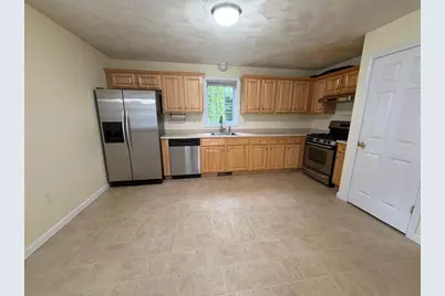 107 Charant Rd, Lowell, MA 01854 - Photo 6