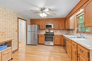 7 Meadowbrook Rd, Chelmsford, MA 01863 - Photo 20