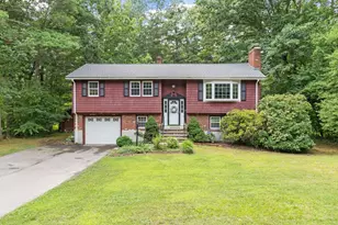 7 Meadowbrook Rd, Chelmsford, MA 01863 - Photo 2