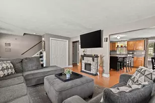85 Baylies Rd, Taunton, MA 02780 - Photo 10