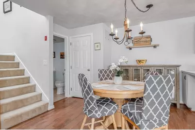 7 Carnation Cir #D, Reading, MA 01867 - Photo 10