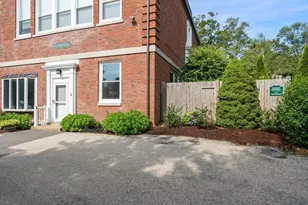 15 Story St, Rockport, MA 01966 - Photo 4
