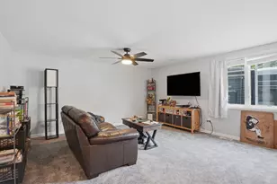 923 W Boylston St, Worcester, MA 01606 - Photo 14