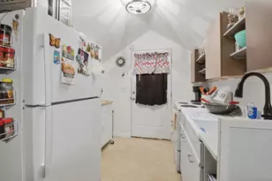 923 W Boylston St, Worcester, MA 01606 - Photo 12
